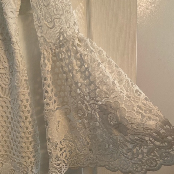 Lulus White Lace Dress Size Small - Picture 2 of 3